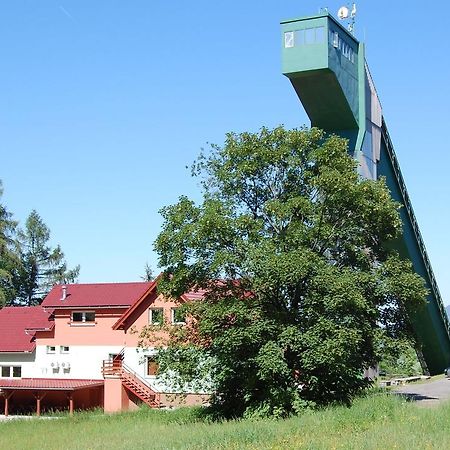 Penzion U Mustku Jiriho Rasky Trojanovice Bagian luar foto