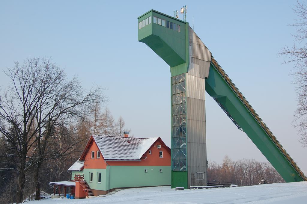 Penzion U Mustku Jiriho Rasky Trojanovice Bagian luar foto