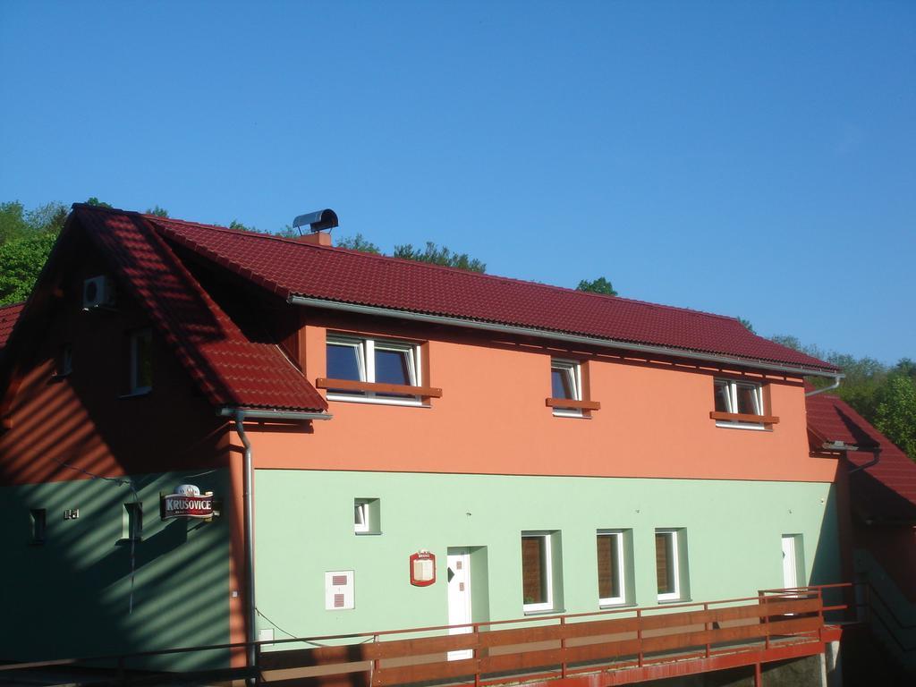 Penzion U Mustku Jiriho Rasky Trojanovice Bagian luar foto